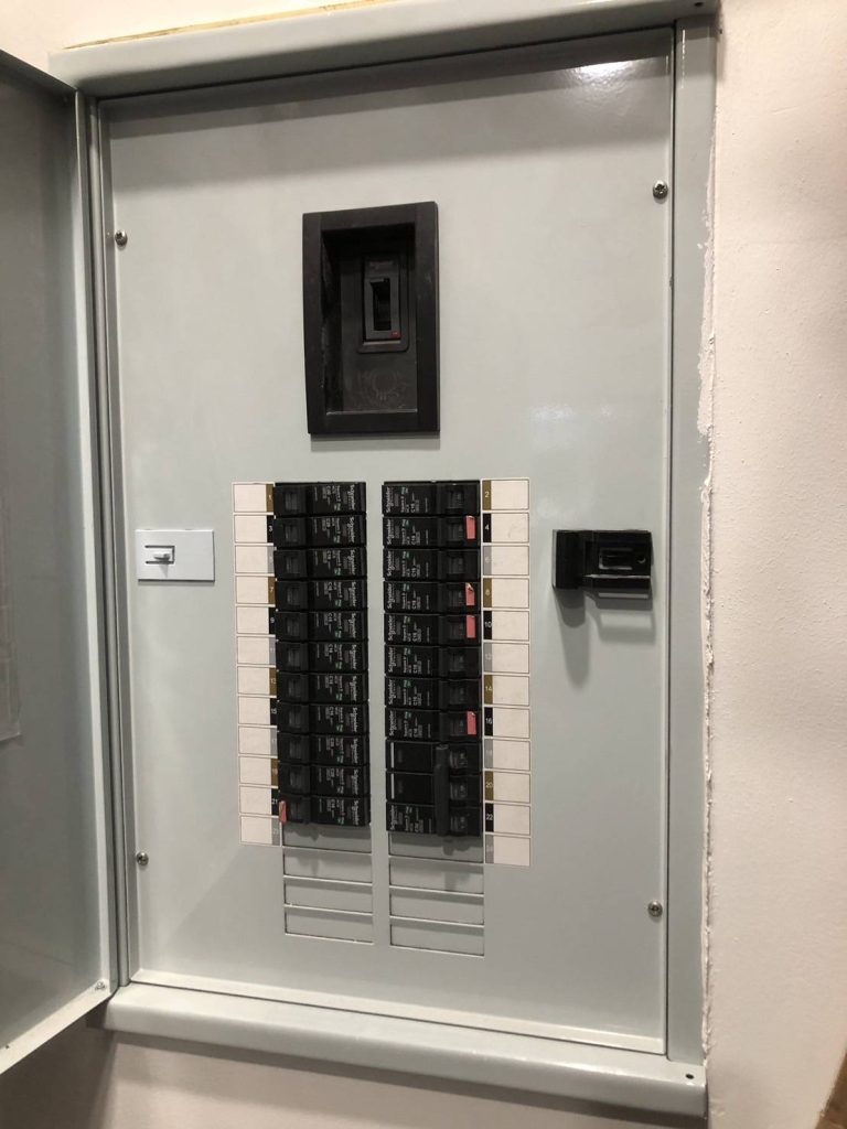 ตู้โหลดเซ็นเตอร์