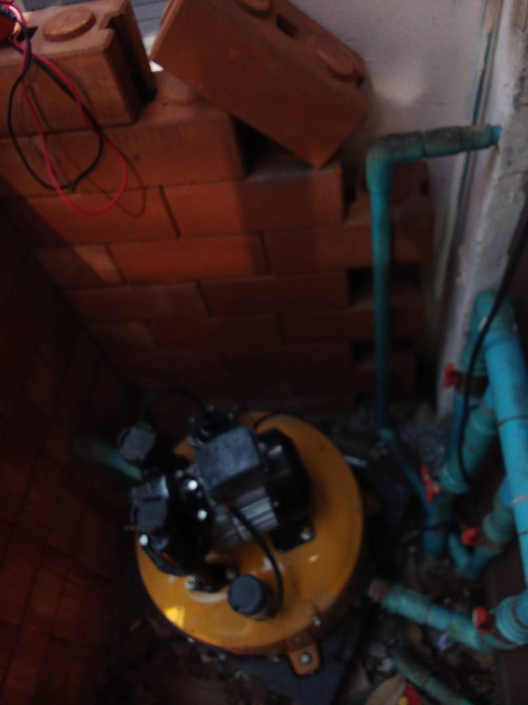 ปั๊มน้ำ