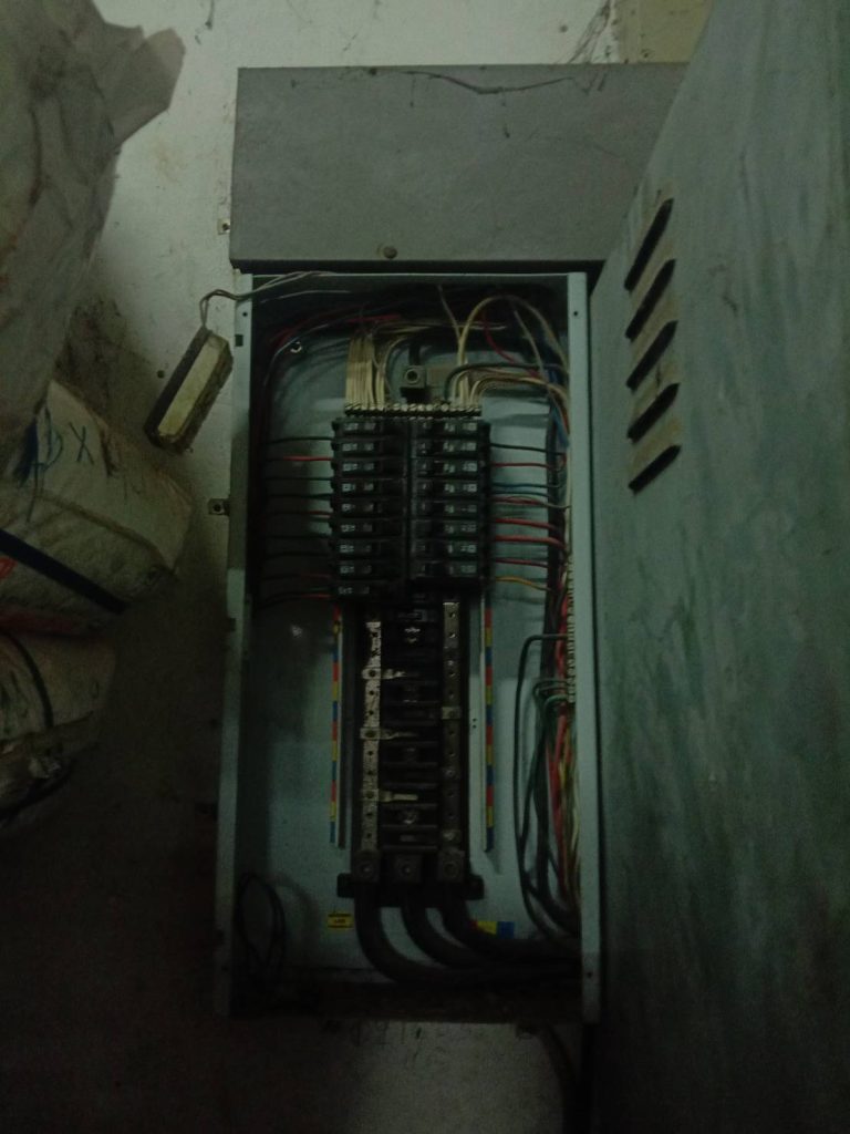 ตู้โหลด