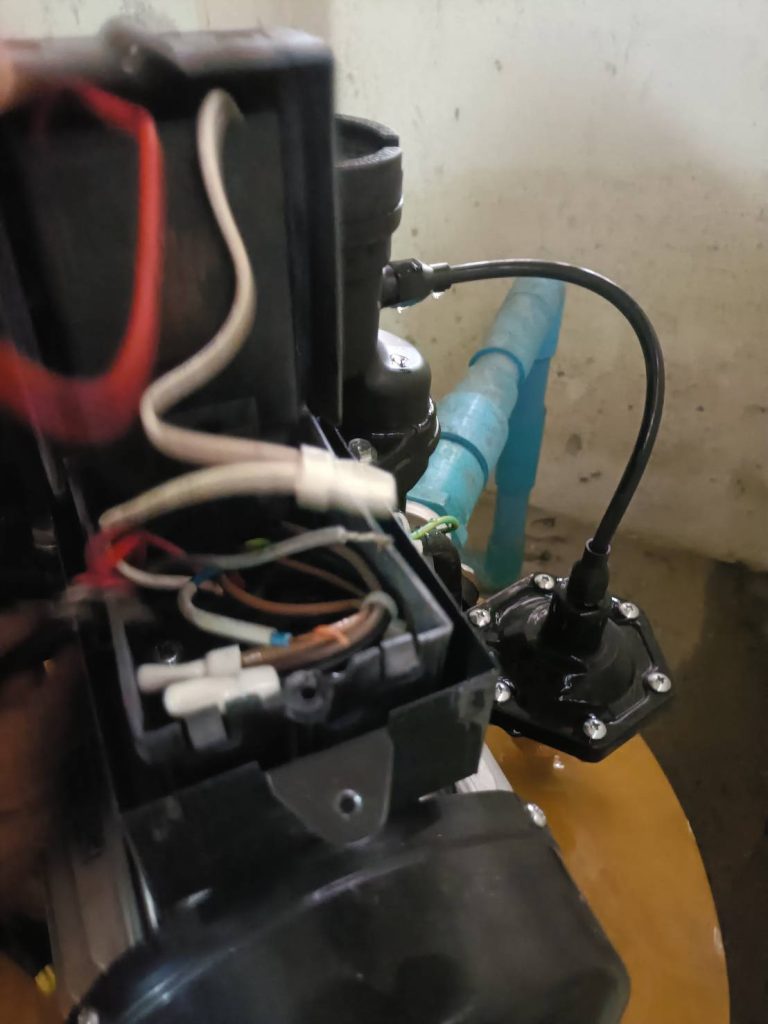 เช็กสายไฟปั๊มน้ำ