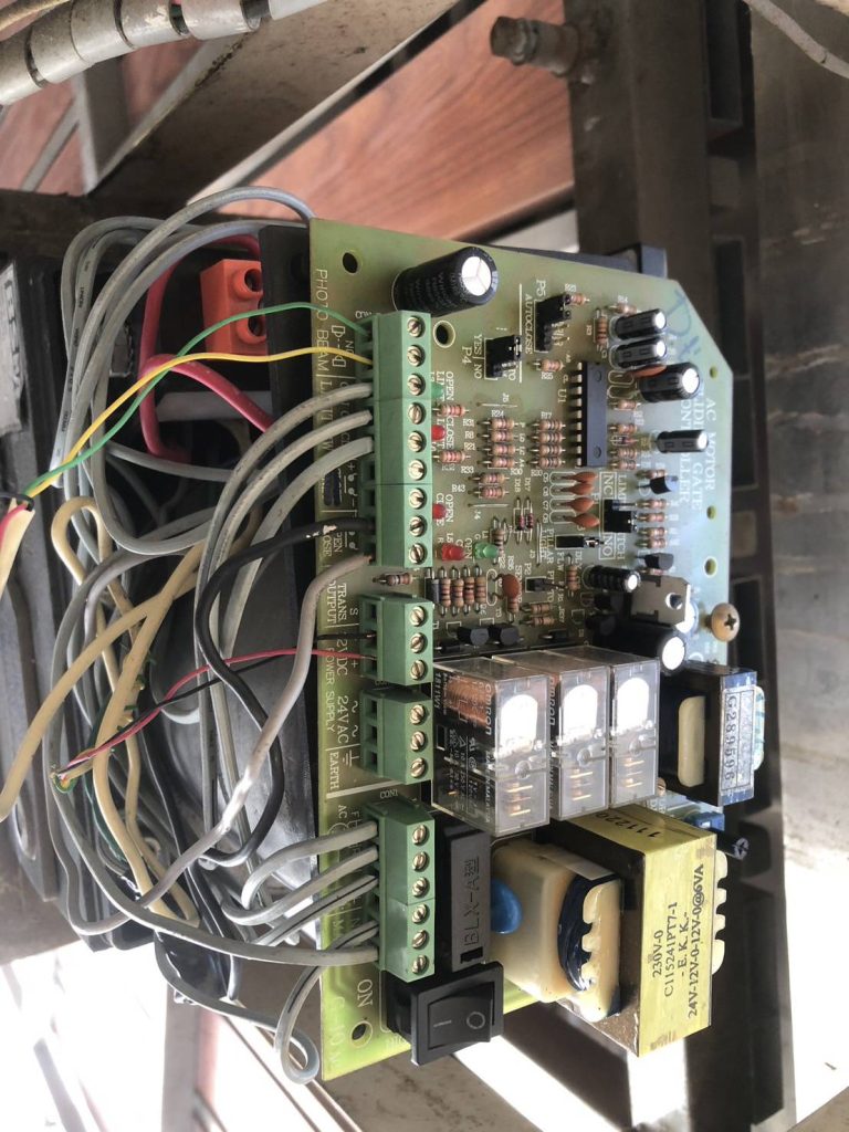 มอเตอร์ประตูรีโมท