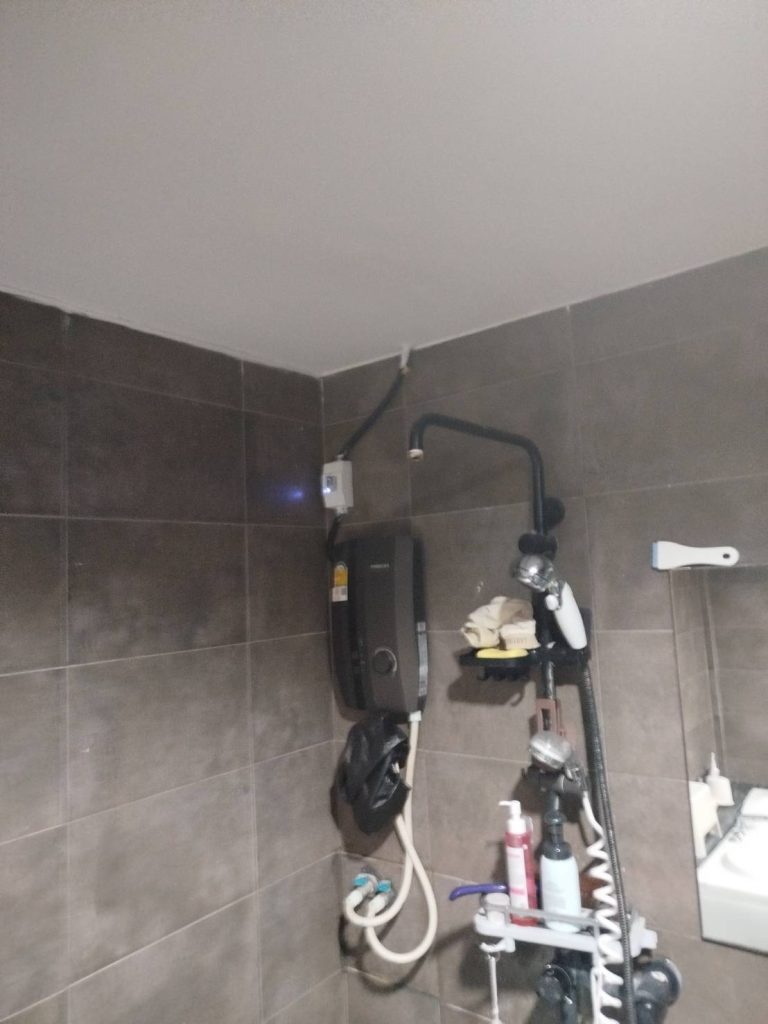 เครื่องทำน้ำอุ่น