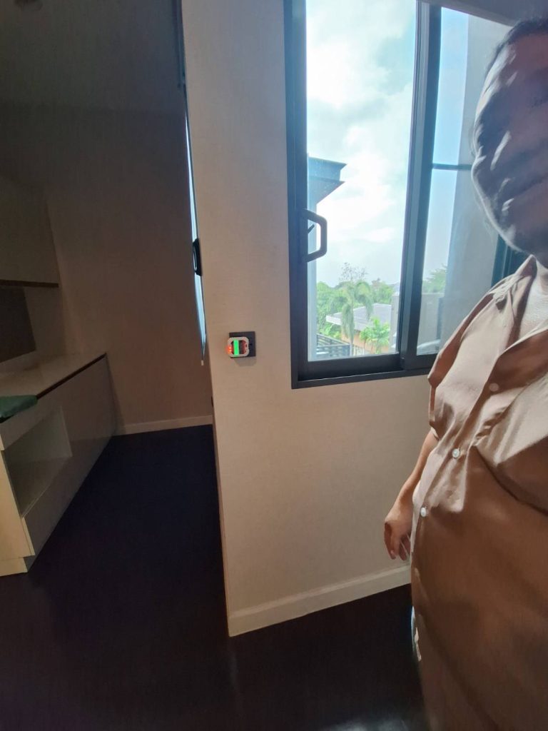 ตรวจเช็กปลั๊กไฟ