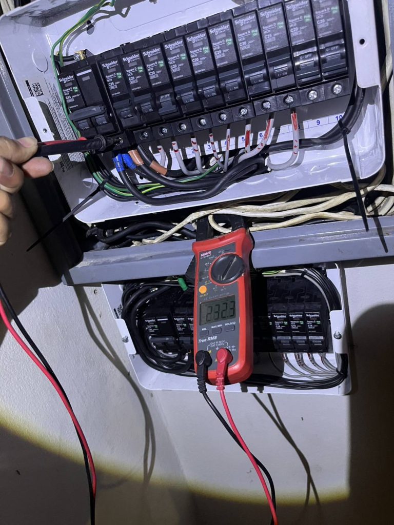 วัดไฟตู้คอนซูมเมอร์