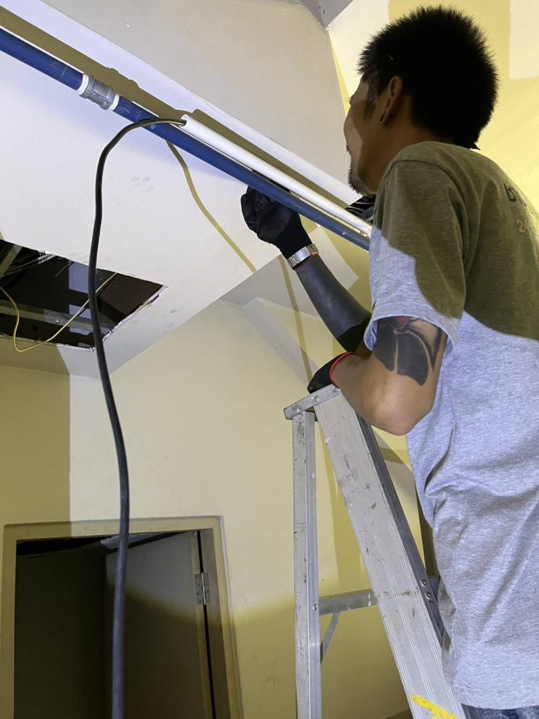 เดินท่อร้อยสาย