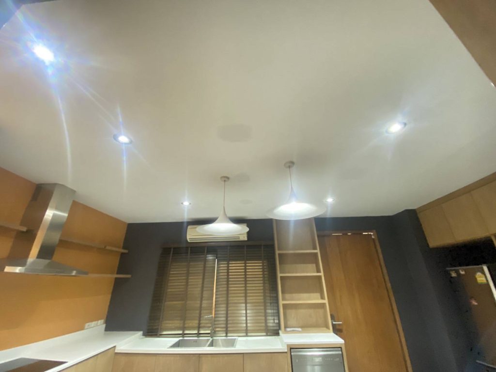 ไฟดาวน์ไลท์