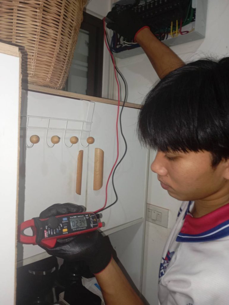 วัดไฟตู้คอนซูมเมอร์