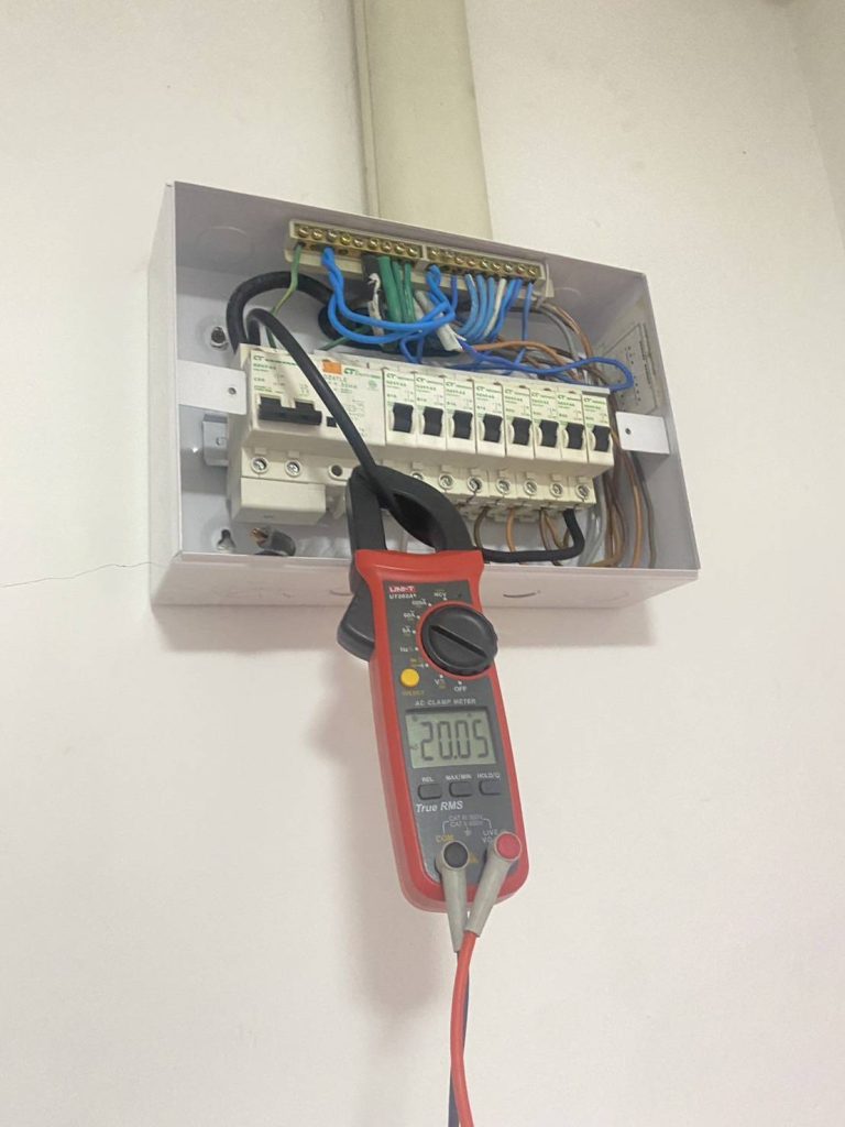 วัดไฟตู้คอนซูมเมอร์