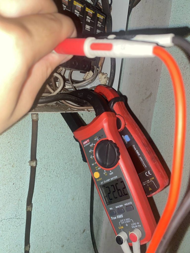 วัดไฟตู้คอนซูมเมอร์