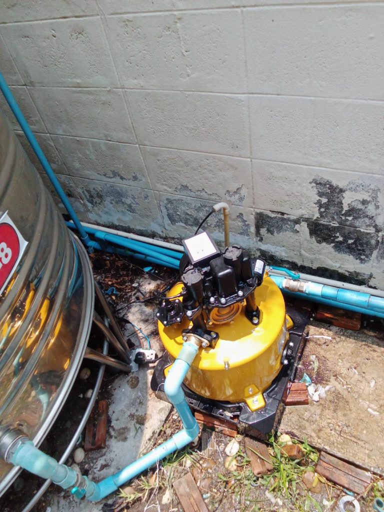 ปั๊มน้ำ