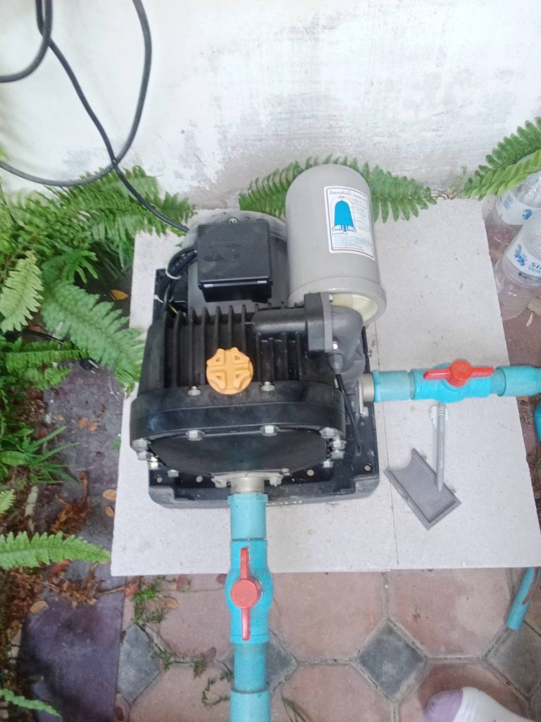 ปั๊มน้ำ