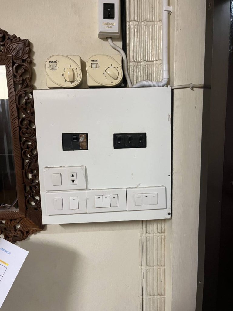 ตู้ควบคุมไฟฟ้า