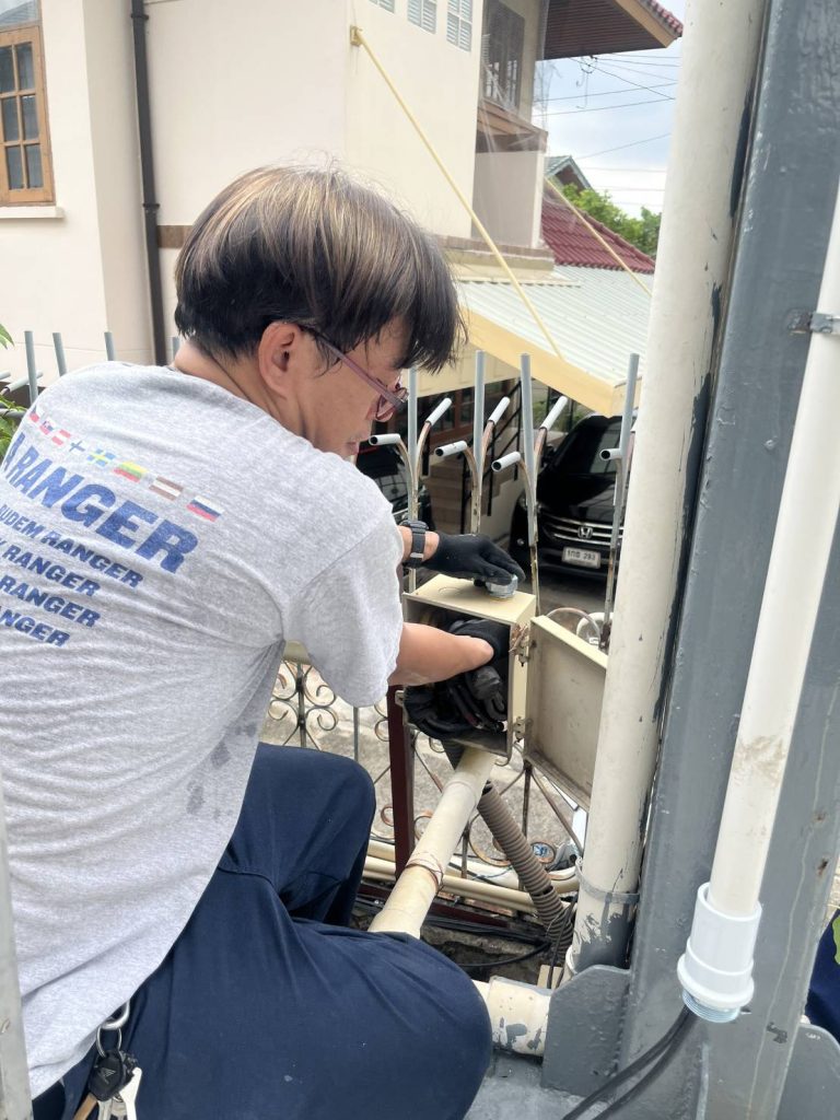 เดินท่อร้อยสาย