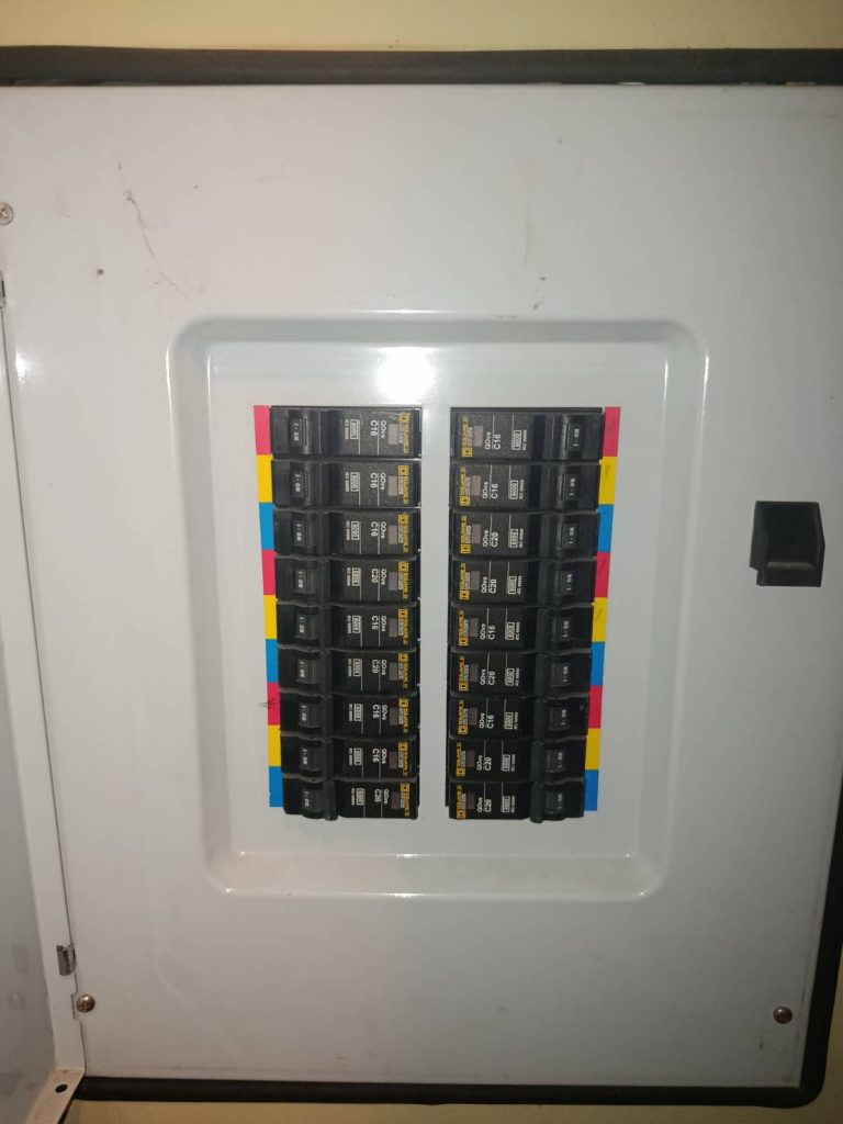 ตู้โหลดเซ็นเตอร์