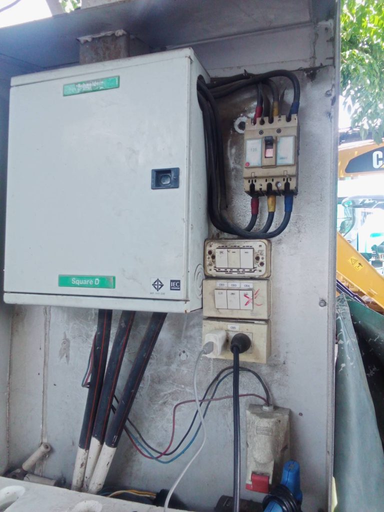 ตู้โหลดเซ็นเตอร์