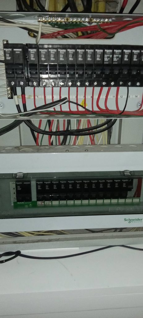 ตู้คอนซูมเมอร์