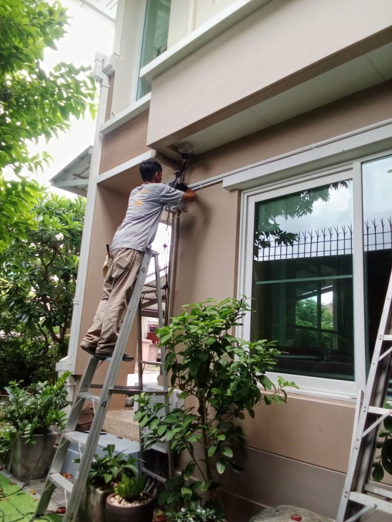 เดินท่อร้อยสายไฟ