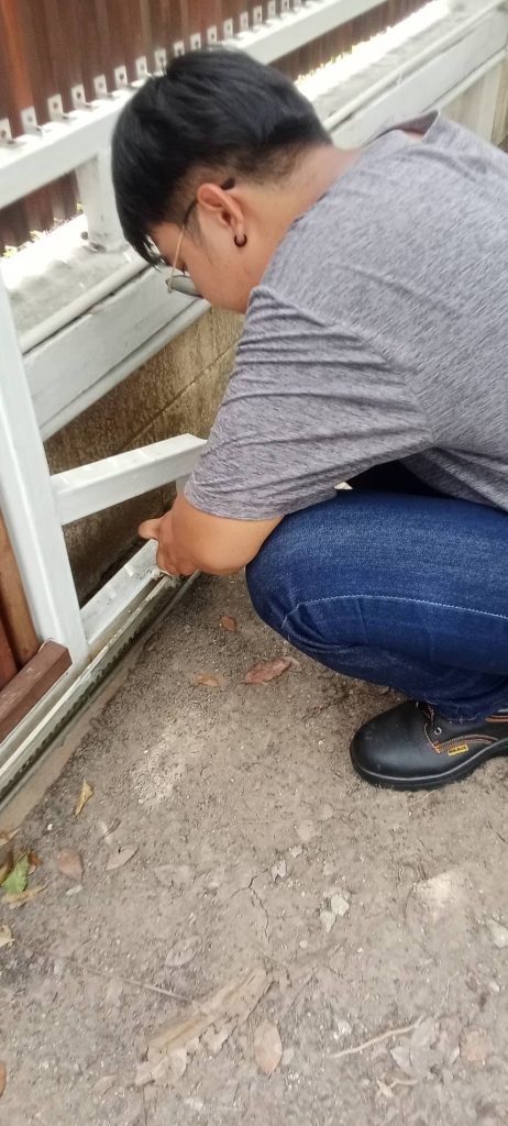 ติดตั้งมอเตอร์ประตูรีโมท