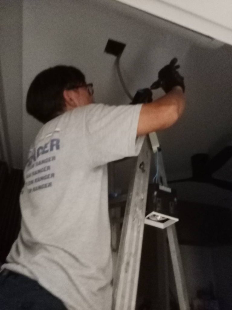 ตรวจเช็กดาวน์ไลท์