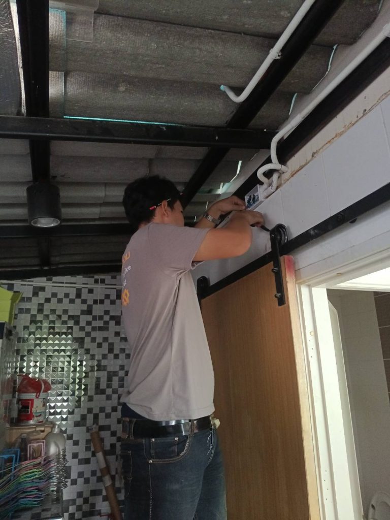 เดินท่อร้อยสาย