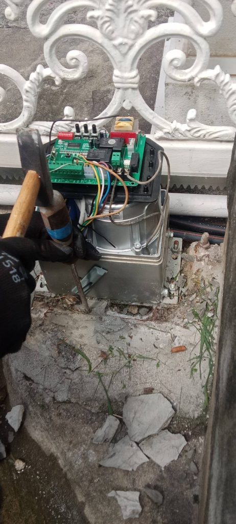 มอเตอร์ประตูรีโมท