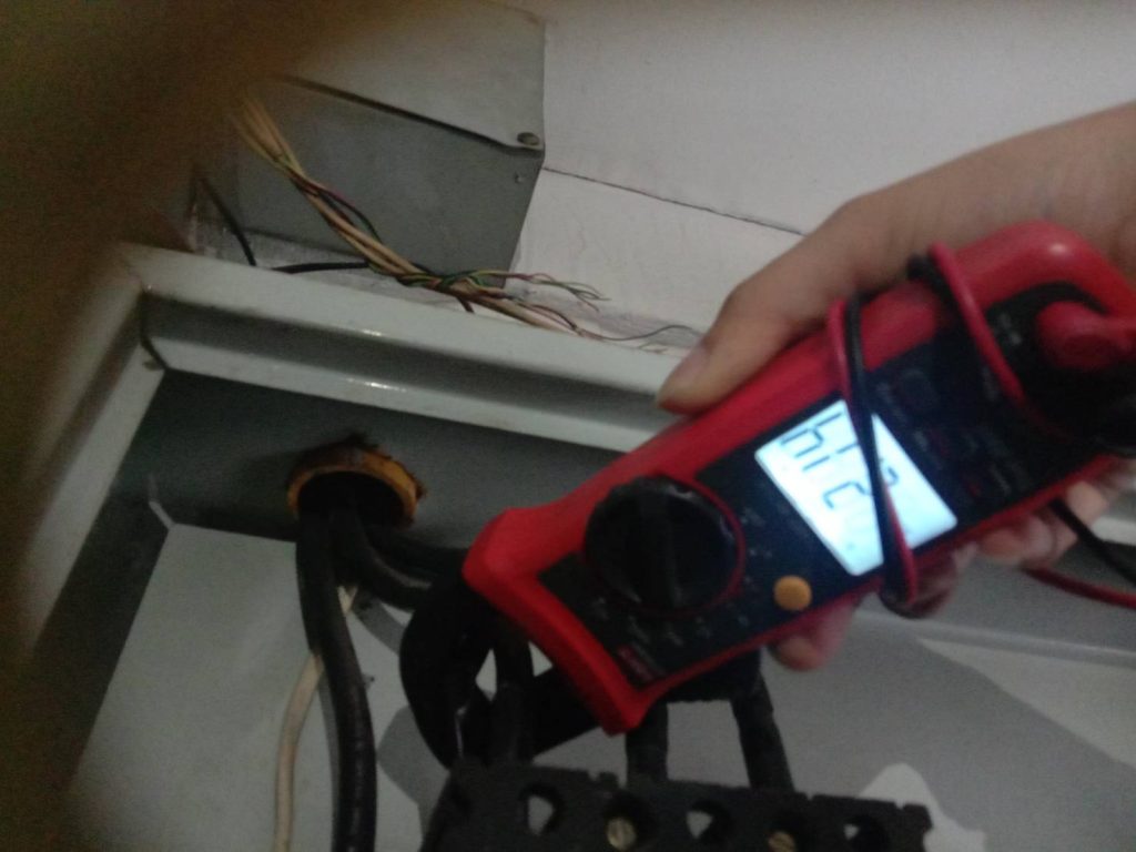 คล้องวัดกระแส