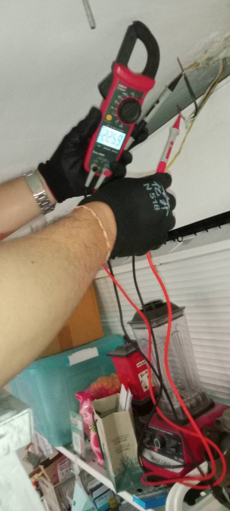 ตรวจเช็กเครื่องปรับอากาศ