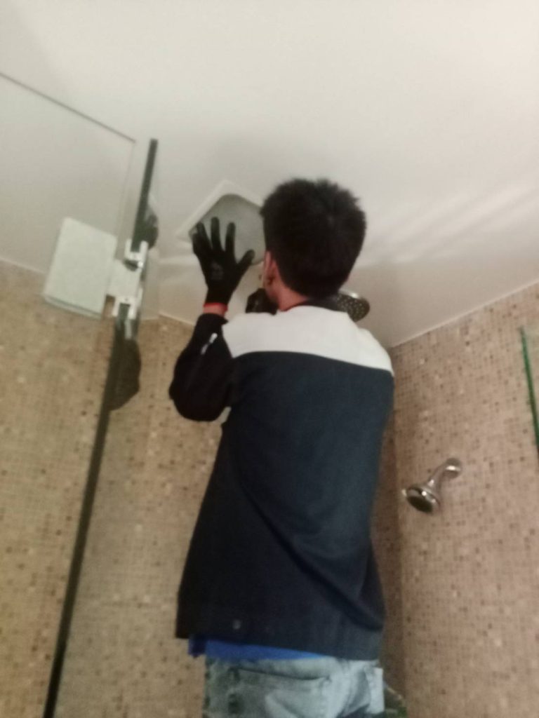 ตรวจเช็กดาวน์ไลท์