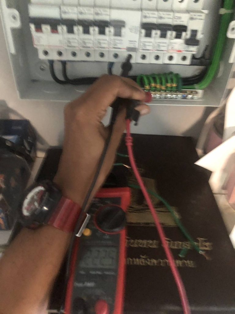 ติดตั้งตู้คอนซูมเมอร์