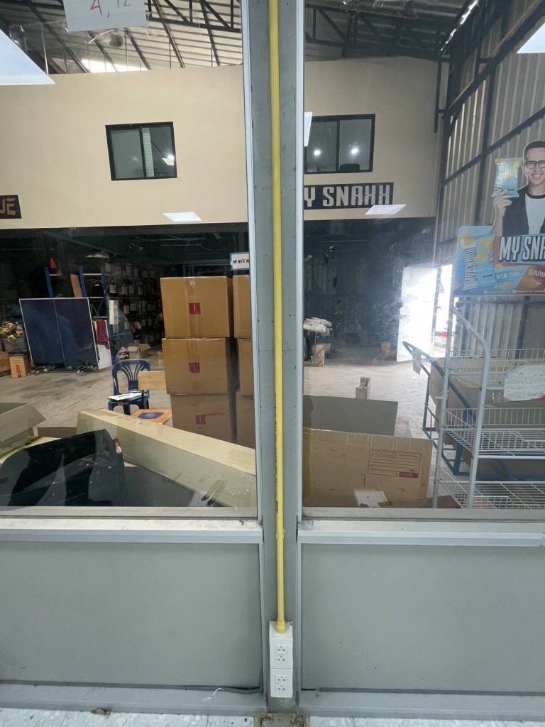 แนวท่อสายไฟ