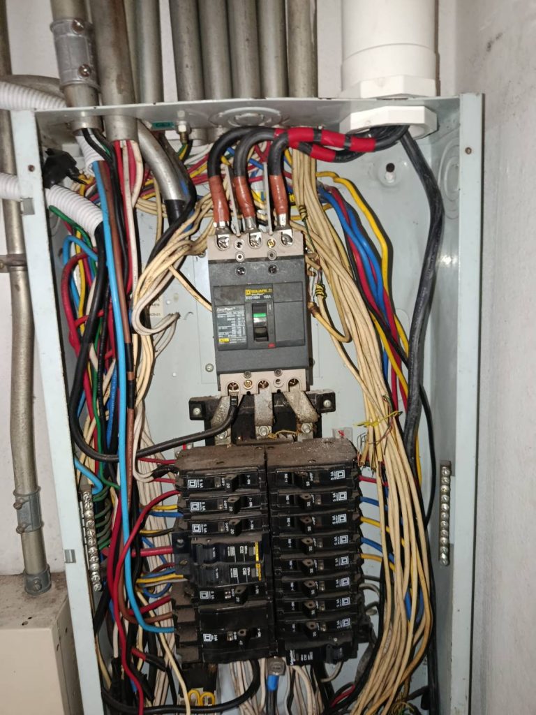 ตู้โหลดเซ็นเตอร์