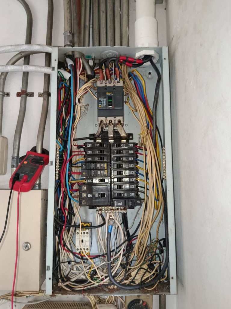 ตู้โหลดเซ็นเตอร์