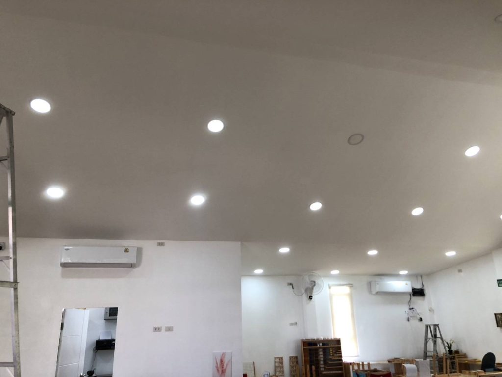 ติดตั้งดาวน์ไลท์