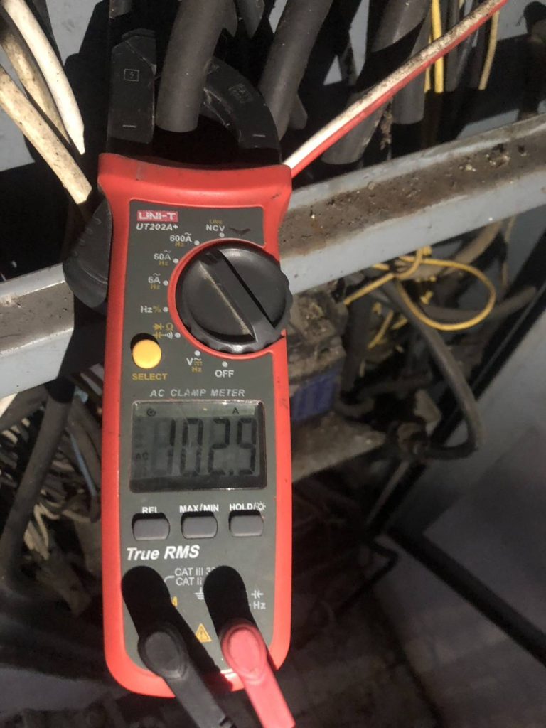 ตรวจเช็คตู้โหลดเซ็นเตอร์