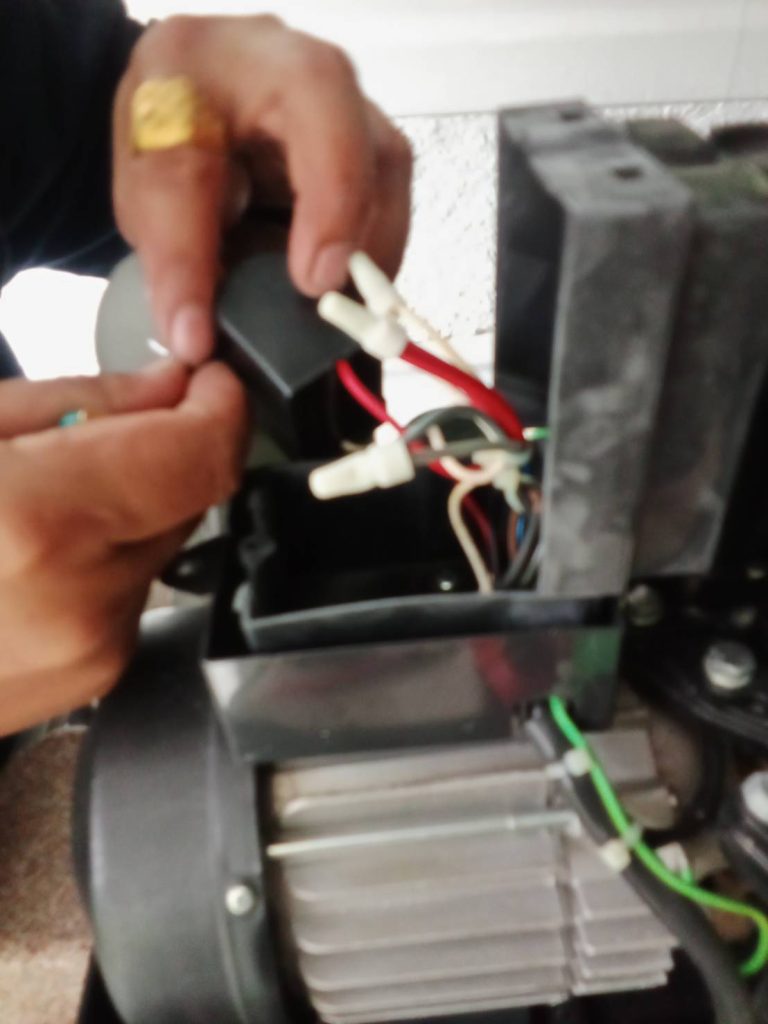 ซ่อมปั๊มน้ำ