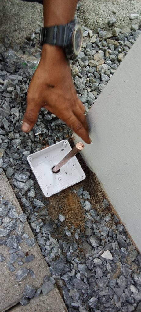 ตอกแท่งกราวด์