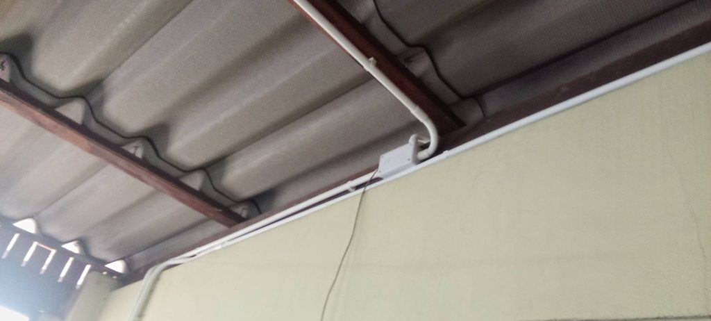 แนวท่อสายไฟและกล่องพักสายไฟ