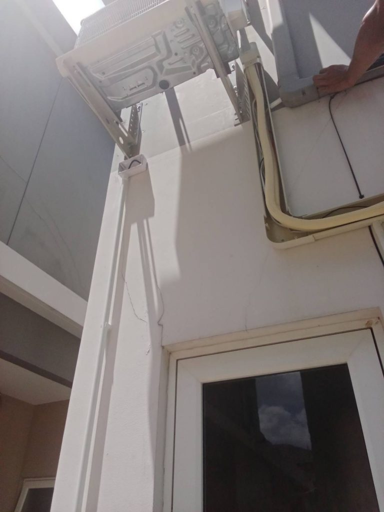 เดินท่อติดตั้งแท่งกราวด์