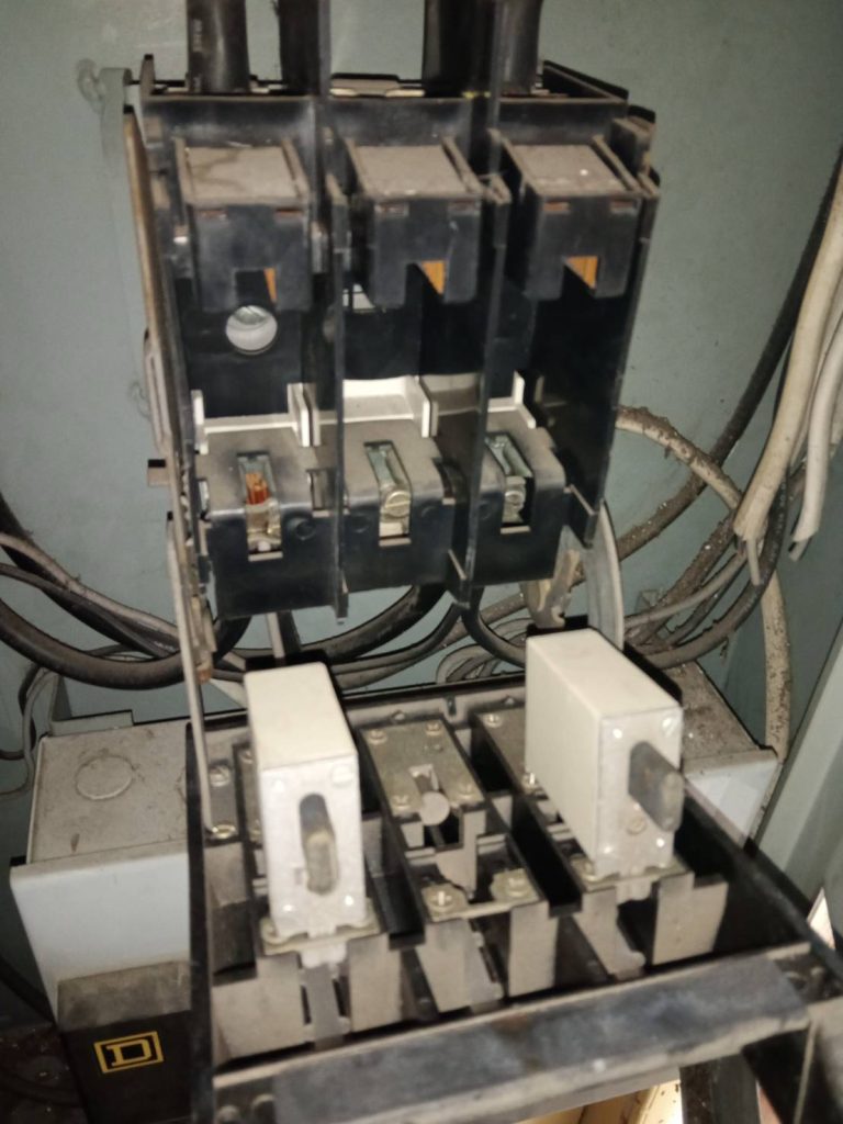 Circuit Breaker
