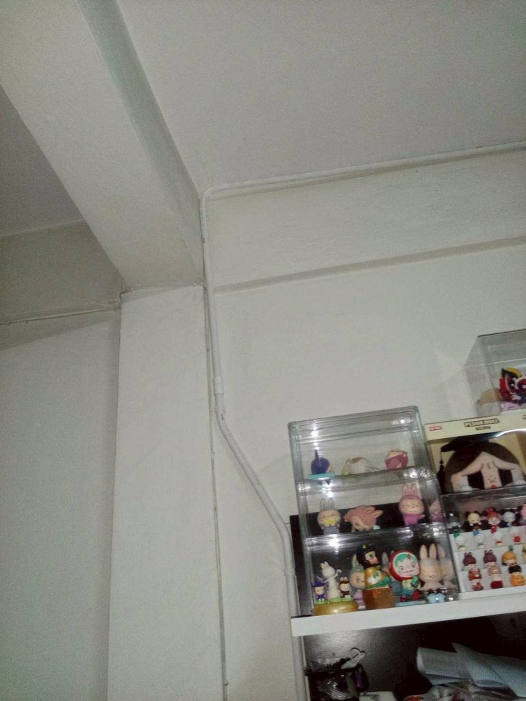ท่อสายไฟ