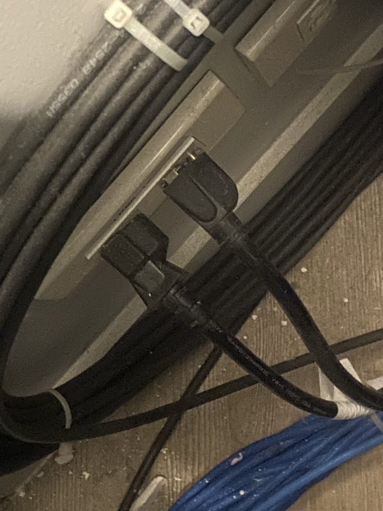 ปลั๊กไฟ