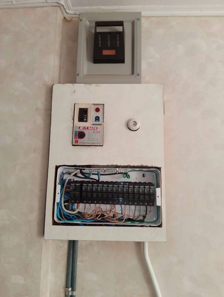 งานติดตั้งตู้คอนซูมเมอร์