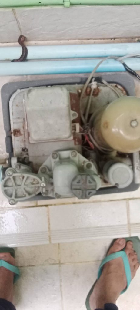 ซ่อมเครื่องปั๊มน้ำ