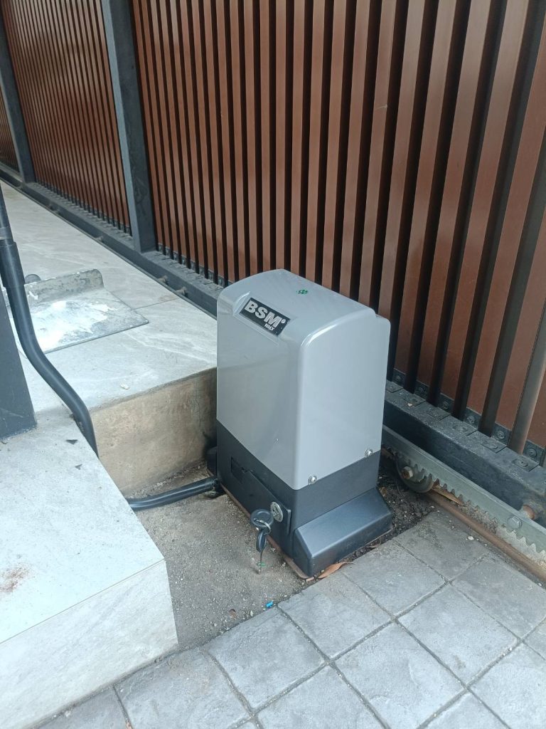 มอเตอร์ประตูรีโมท