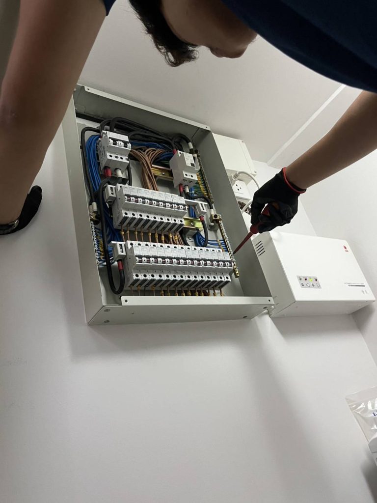 ตรวจเช็กตู้โหลดเซ็นเตอร์