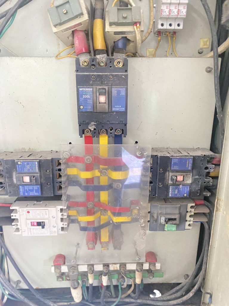 ตู้เมนไฟฟ้า