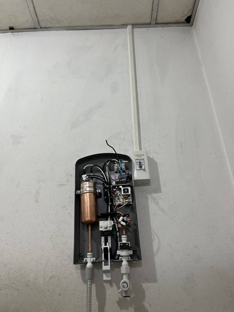 เครื่องทำน้ำอุ่น