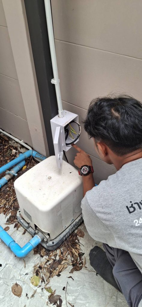 ติดตั้งเบรกเกอร์ปั๊มน้ำ