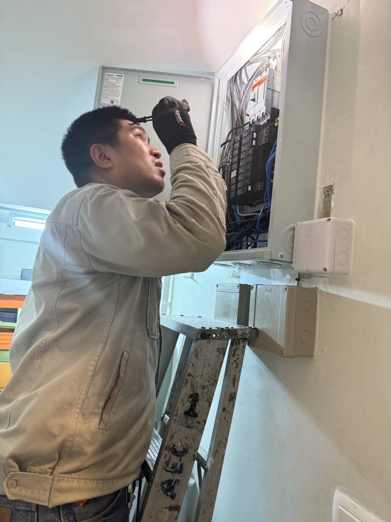 ตรวจเช็กตู้โหลดเซ็นเตอร์