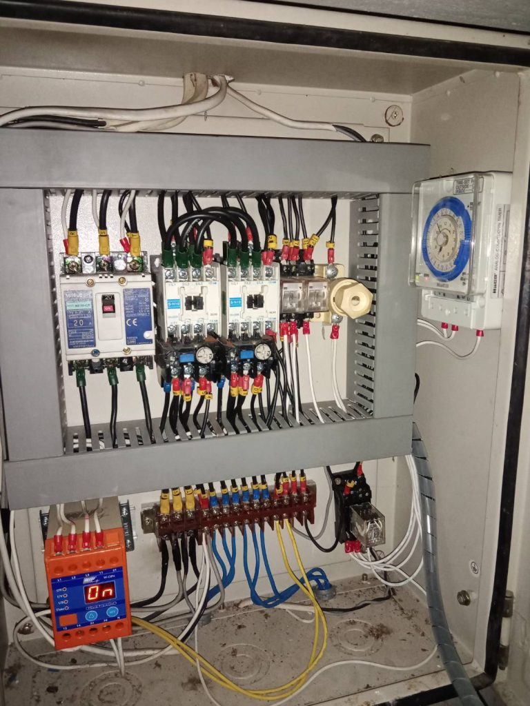 ตู้เมนไฟฟ้า